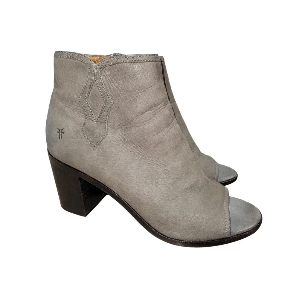FRYE Boots Women 9.5M Gray Nubuck Leathe Ankle Bootie Danica Peep‎ Toe Heel Shoe